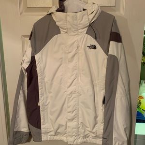 North Face ski/snowboard outfit